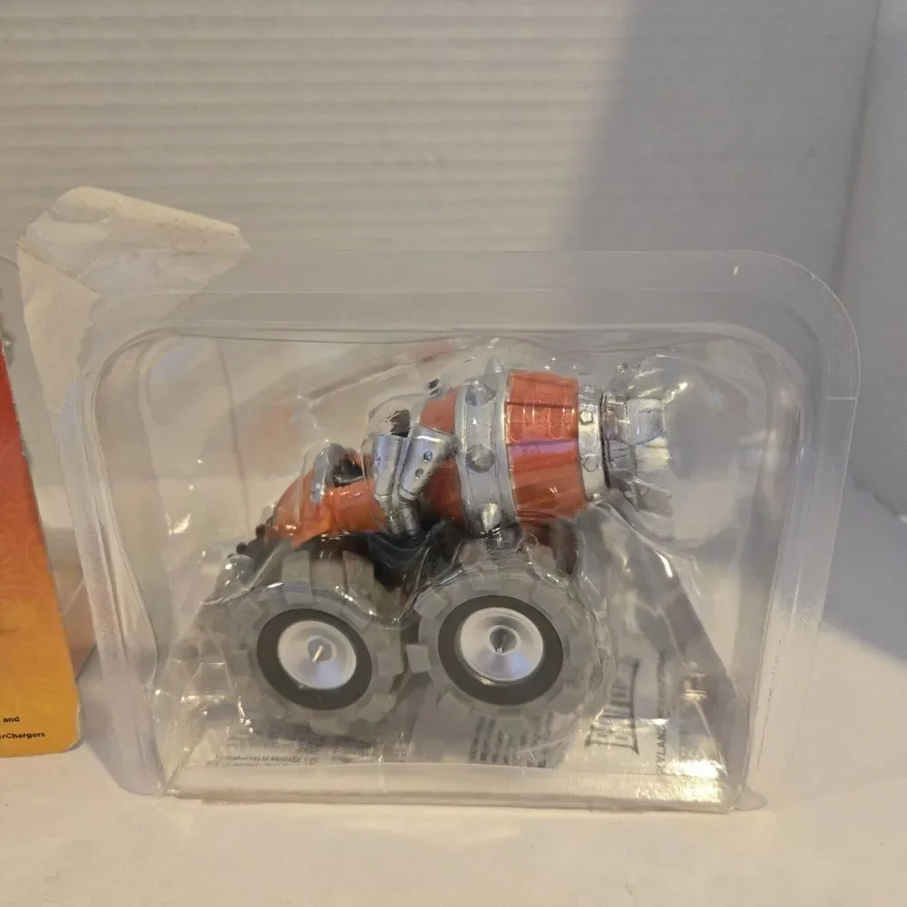 Skylanders SuperChargers‎ High Volt Tech & Thump Truck Land Earth - NEW/SEALED